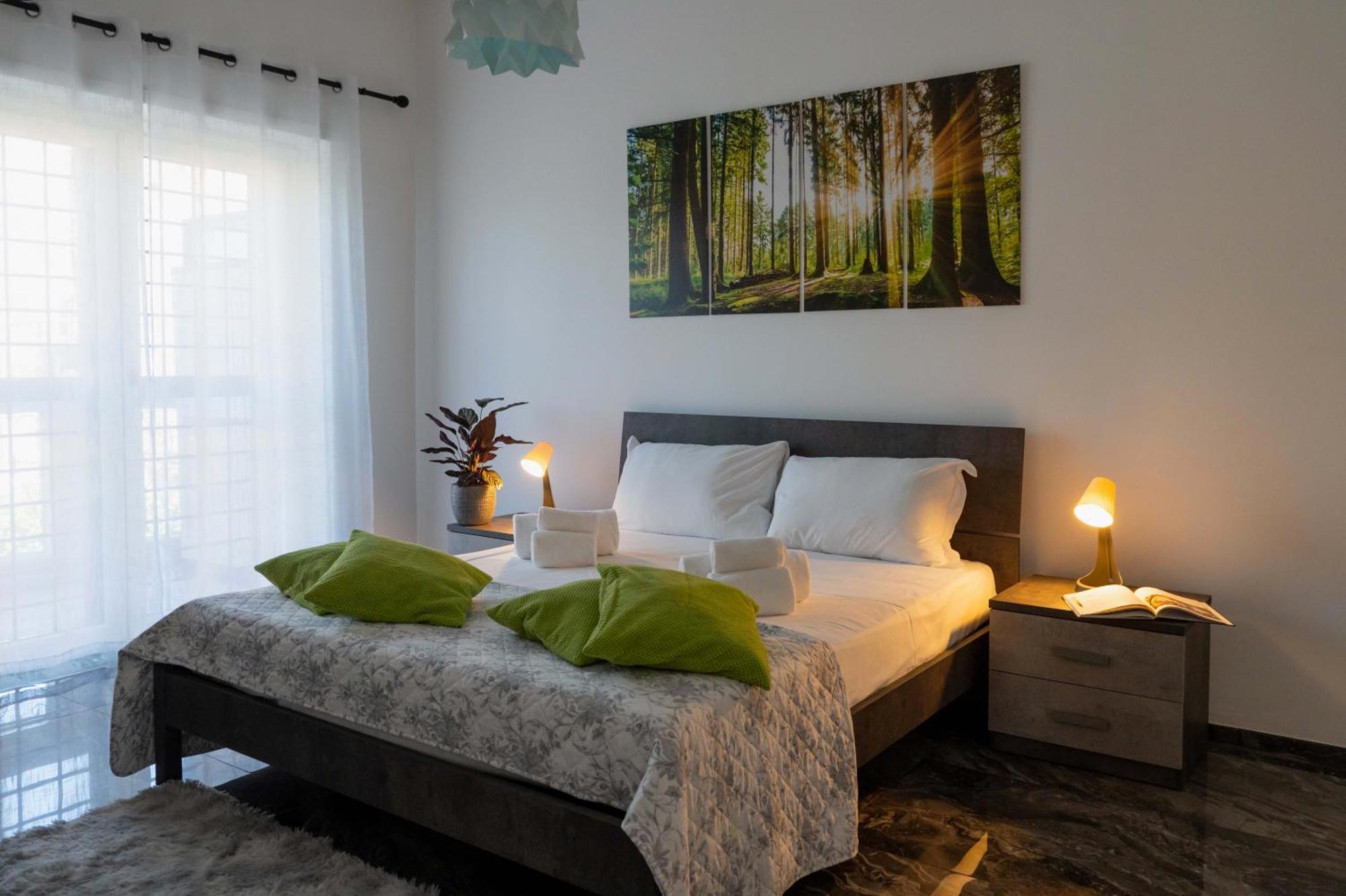 Home Big Crire At 724 Roma Exterior foto